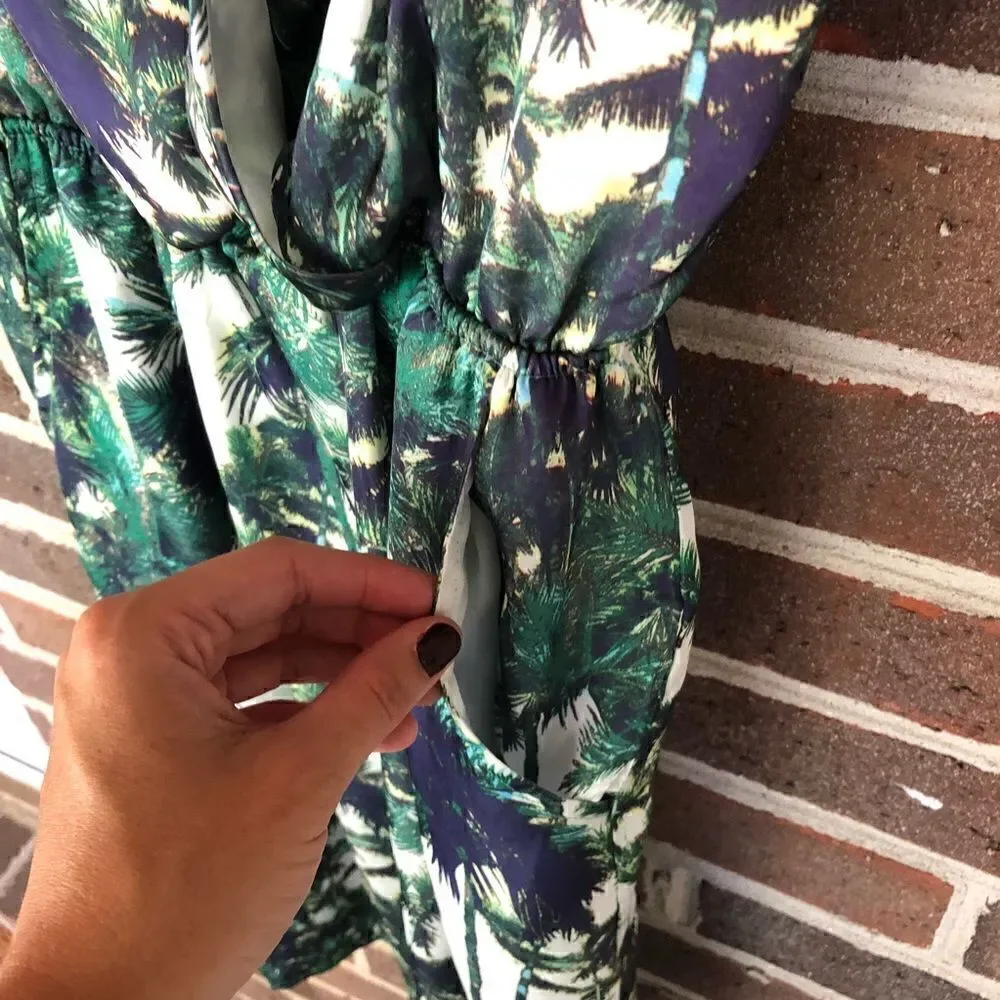Forever 21 Palm Tree Dress Size Small - Picture 8 of 8